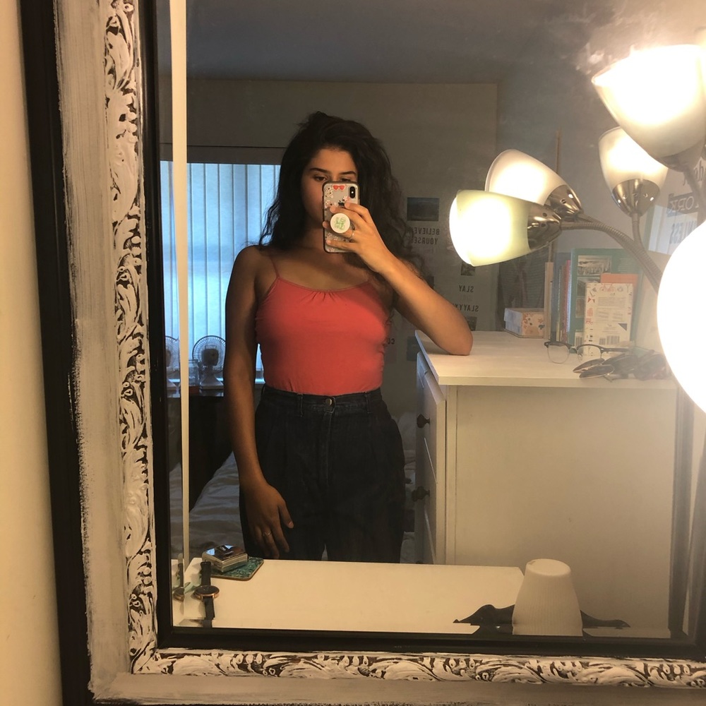 Peach tank